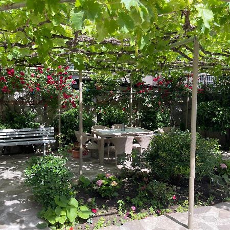 Mari Guest House Telavi Kültér fotó