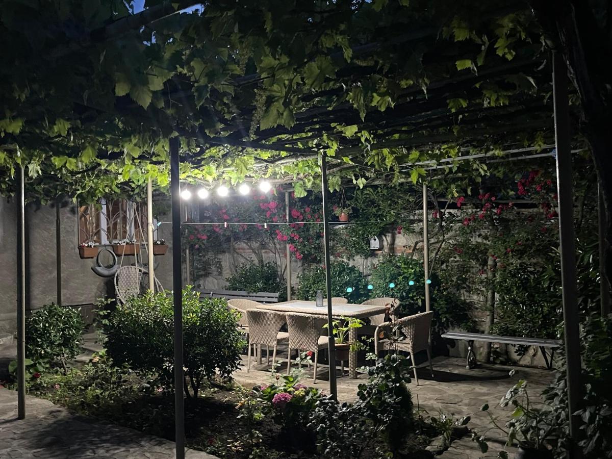 Mari Guest House Telavi Kültér fotó